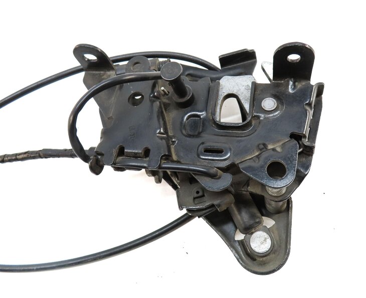 Thumbnail 4: 2011 BMW 535i (F10) LEFT & RIGHT HOOD LOCK LATCH SET 2 7206453 7183762