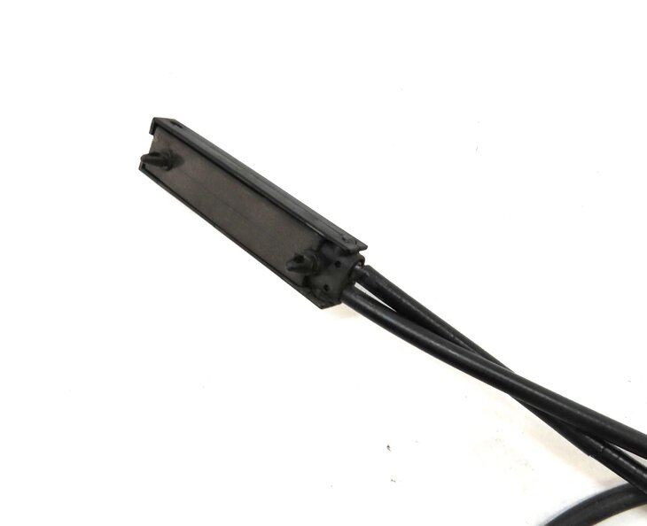 Thumbnail 9: 2011 BMW 535i (F10) LEFT & RIGHT HOOD LOCK LATCH SET 2 7206453 7183762