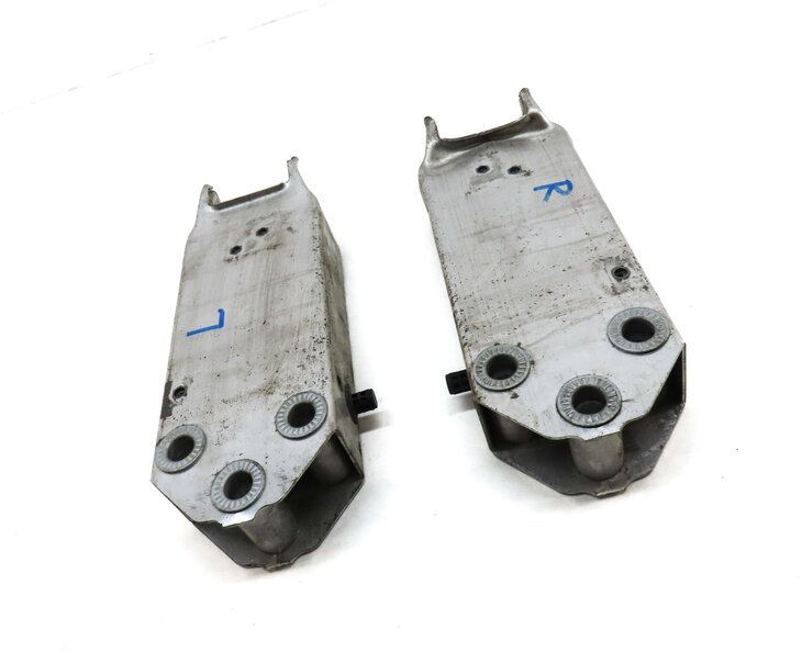 Thumbnail 3: 2011 BMW 535i (F10) FRONT BUMPER LEFT & RIGHT REINFORCEMENT MOUNT BRACKET SET 2