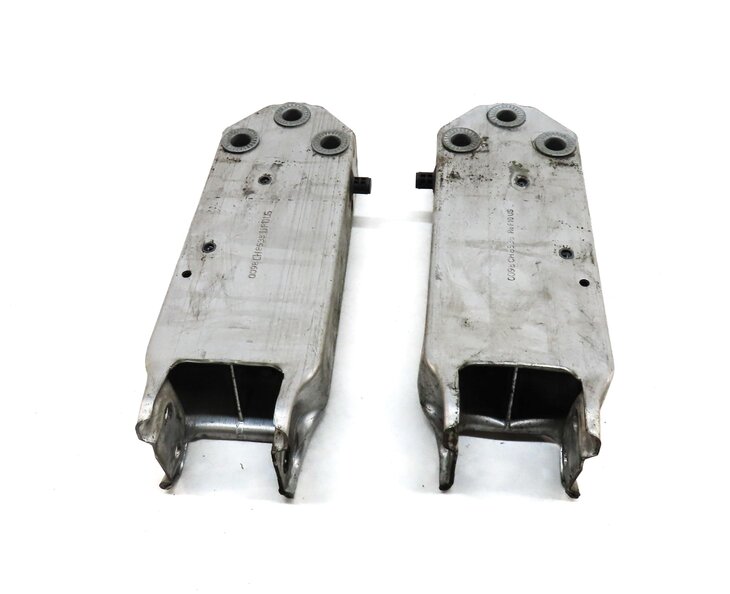 Thumbnail 4: 2011 BMW 535i (F10) FRONT BUMPER LEFT & RIGHT REINFORCEMENT MOUNT BRACKET SET 2