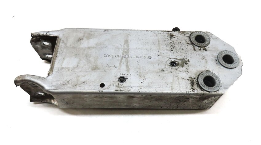 Thumbnail 5: 2011 BMW 535i (F10) FRONT BUMPER LEFT & RIGHT REINFORCEMENT MOUNT BRACKET SET 2