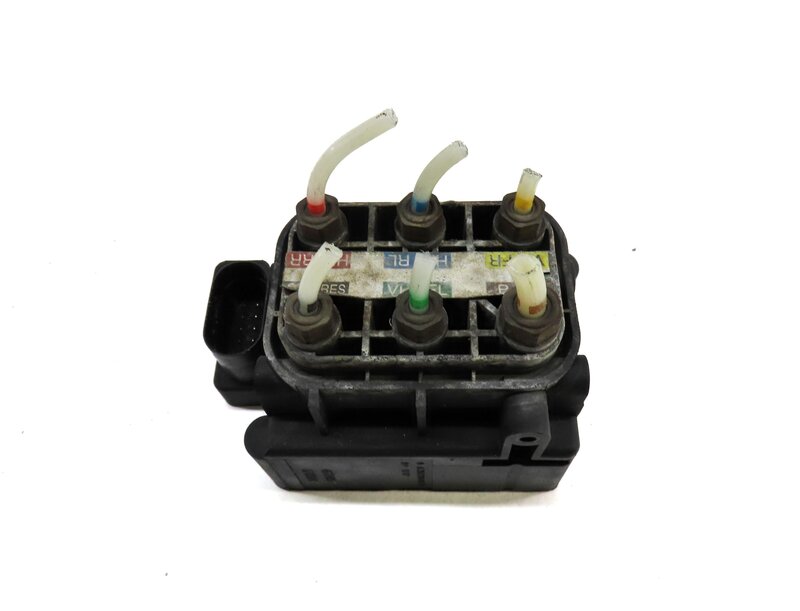 Thumbnail 2: 2008 MERCEDES GL450 (X164) AIR DISTRIBUTION VALVE BLOCK 2513200058