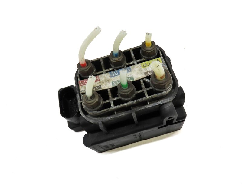 Thumbnail 3: 2008 MERCEDES GL450 (X164) AIR DISTRIBUTION VALVE BLOCK 2513200058