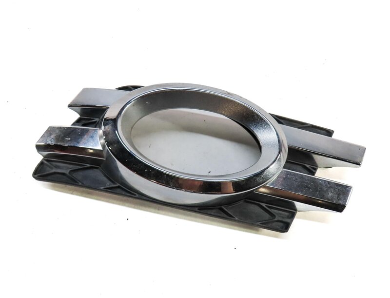 2008 MERCEDES GL450 (X164) FRONT LEFT LOWER BUMPER FOG LIGHT TRIM BLACK & SILVER