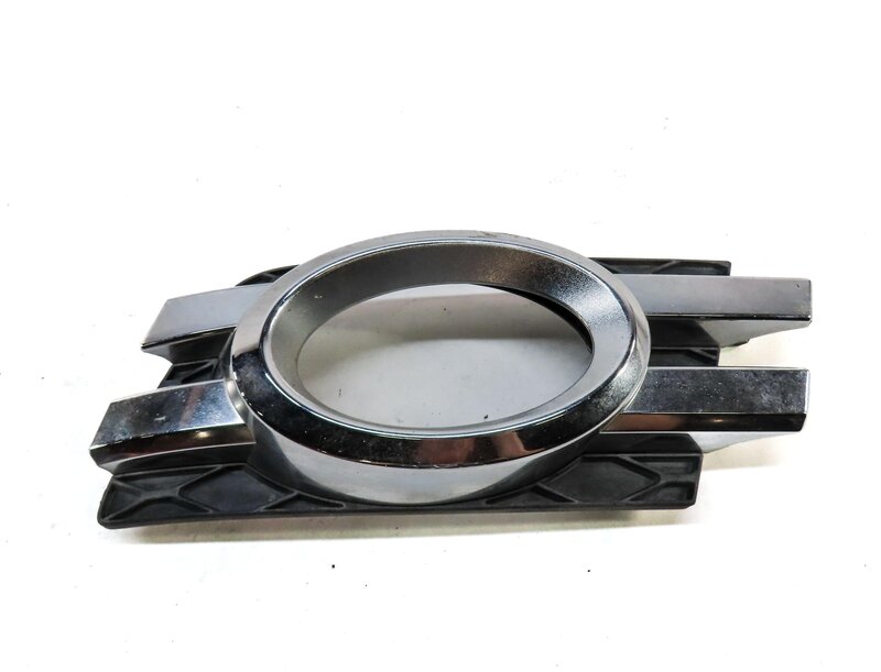 Thumbnail 2: 2008 MERCEDES GL450 (X164) FRONT LEFT LOWER BUMPER FOG LIGHT TRIM BLACK & SILVER