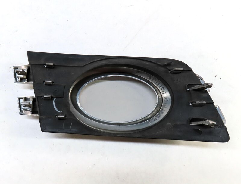 Thumbnail 5: 2008 MERCEDES GL450 (X164) FRONT LEFT LOWER BUMPER FOG LIGHT TRIM BLACK & SILVER