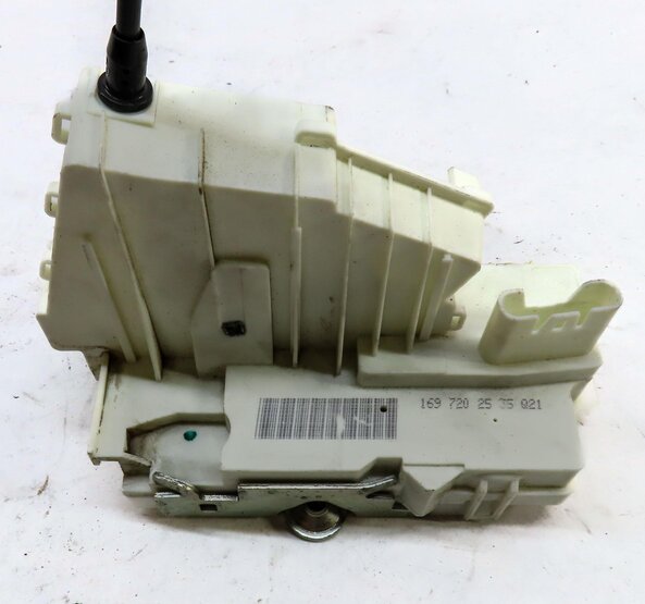 Thumbnail 7: 06-12 MERCEDES GL320 GL450 GL550 GL350 ML350 ML320 ML500 - LEFT FRONT DOOR LATCH