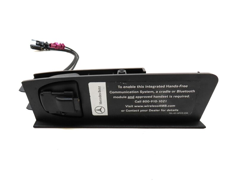 Thumbnail 1: 2008 MERCEDES GL450 (X164) CONSOLE INTEGRATED HANDS FREE COMMUNICATION CRADLE