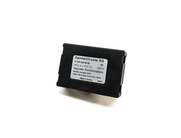 06-11 MERCEDES GL320 GL450 ML320 ML350 ML500 R320 R350 - REARVIEW CAMERA MODULE