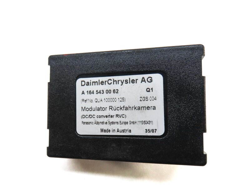 Thumbnail 4: 06-11 MERCEDES GL320 GL450 ML320 ML350 ML500 R320 R350 - REARVIEW CAMERA MODULE