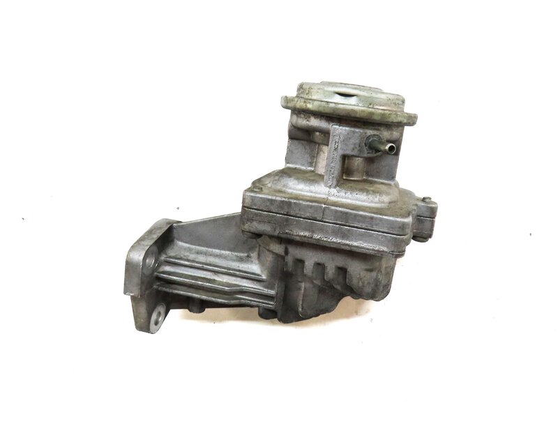 Thumbnail 6: 2008 MERCEDES GL450 (X164) 4.6L M273 ENGINE SECONDARY AIR PUMP CHECK VALVE EGR