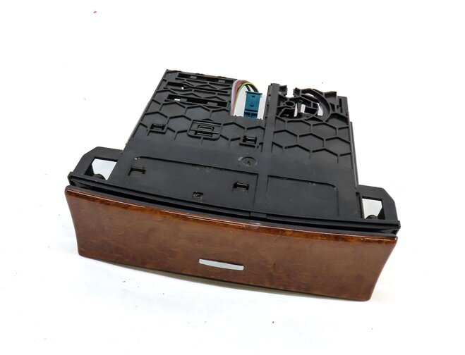 Thumbnail 1: 2008 MERCEDES GL450 (X164) DASH ASHTRAY & 12V SOCKET POP BIRDS EYE WOOD TRIM