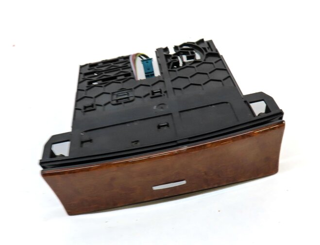 Thumbnail 3: 2008 MERCEDES GL450 (X164) DASH ASHTRAY & 12V SOCKET POP BIRDS EYE WOOD TRIM