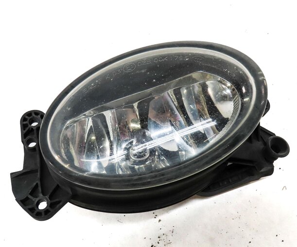 Thumbnail 3: 06-13 MERCEDES B C CL GL GLA ML S CLS (X164 X204 W164 W221) RIGHT FOGLIGHT LAMP