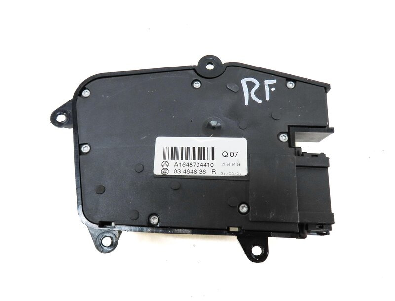 Thumbnail 5: 2008 MERCEDES GL450 (X164) FRONT RIGHT SEAT ADJUST SWITCH w/ LUMBAR (BLACK)