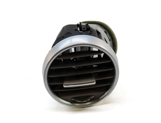 Thumbnail 2: 2008 MERCEDES GL450 (X164) FRONT DASH FAR LEFT OUTSIDE HVAC A/C HEATER AIR VENT