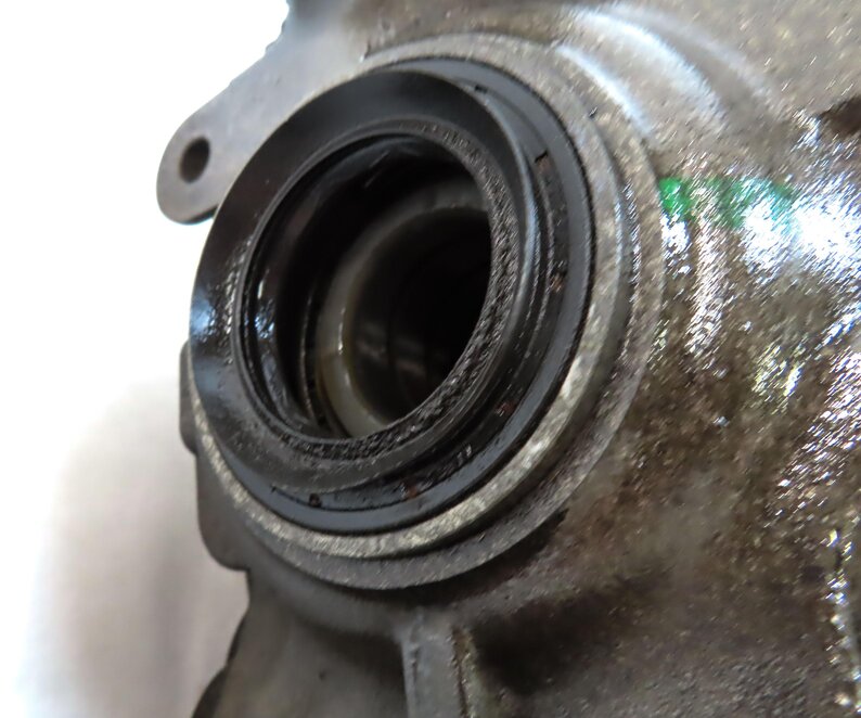 Thumbnail 8: 2013-2016 RANGE ROVER (L405) 5.0L SUPERCHARGED - REAR DIFFERENTIAL (3.31 RATIO)