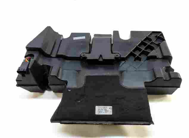 Thumbnail 5: 2013 LAND RANGE ROVER (L405) RADIO STEREO SUBWOOFER WOOFER SPEAKER CPLA111A30EA