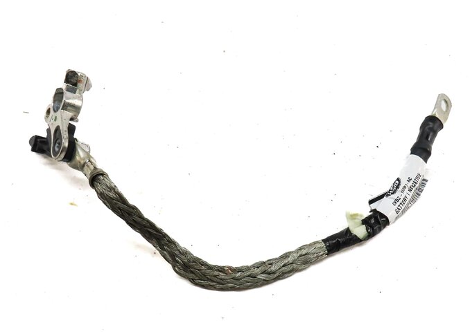 Thumbnail 2: 2013 LAND RANGE ROVER (L405) NEGATIVE BATTERY CABLE w/ INTELLIGENT BATTERY IBS