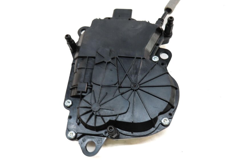 Thumbnail 7: 2013 LAND RANGE ROVER (L405) REAR LEFT TRUNK LOCK LATCH w/ ACTUATOR MOTOR