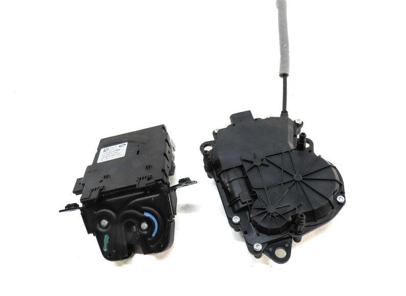 Thumbnail 2: 2013 LAND RANGE ROVER (L405) REAR LEFT TRUNK LOCK LATCH w/ ACTUATOR MOTOR