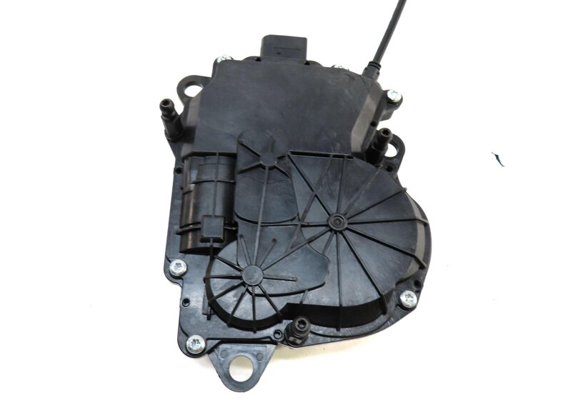 Thumbnail 7: 2013 LAND RANGE ROVER (L405) REAR LEFT TRUNK LOCK LATCH w/ ACTUATOR MOTOR