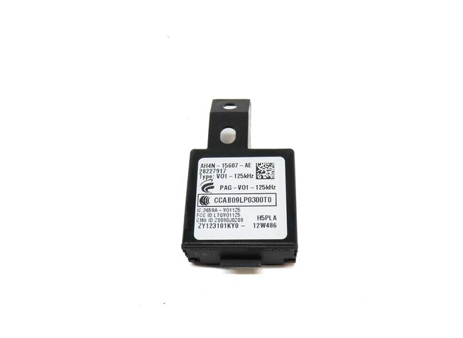 Thumbnail 2: 2013 LAND RANGE ROVER (L405) KEYLESS ENTRY ANTENNA MODULE AH4N15607AE