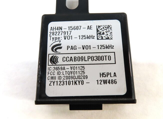 Thumbnail 4: 2013 LAND RANGE ROVER (L405) KEYLESS ENTRY ANTENNA MODULE AH4N15607AE