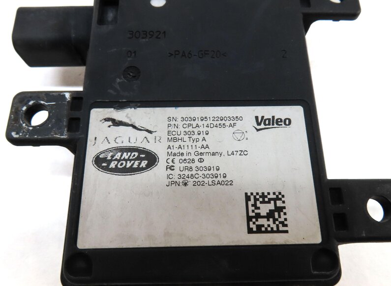 Thumbnail 4: 2013 LAND RANGE ROVER (L405) REAR RIGHT BLIND SPOT ALERT RADAR SENSOR MODULE