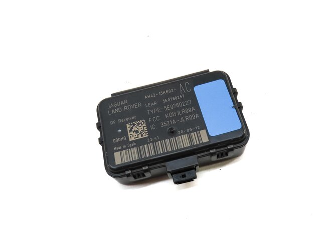 Thumbnail 3: 2013 LAND RANGE ROVER (L405) KEYLESS ENTRY RECEIVER CONTROL MODULE AH4215K602AC