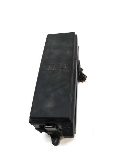 Thumbnail 9: 13-18 RANGE ROVER (L405) 5.0L AJ133 / 5.0L AJ133 SUPERCHARGED ENGINE FUSE BOX