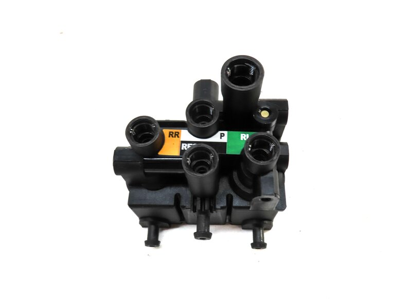 Thumbnail 2: 2013 LAND RANGE ROVER (L405) FRONT AIR SUSPENSION TRANSFER RELIEF VALVE