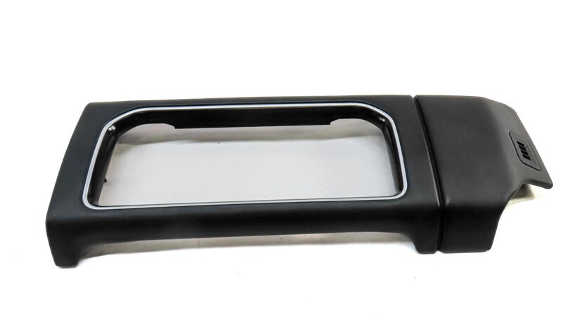 Thumbnail 2: 2013 LAND RANGE ROVER (L405) FRONT CENTER DASH DISPALY SCREEN TRIM (EBONY BLACK)
