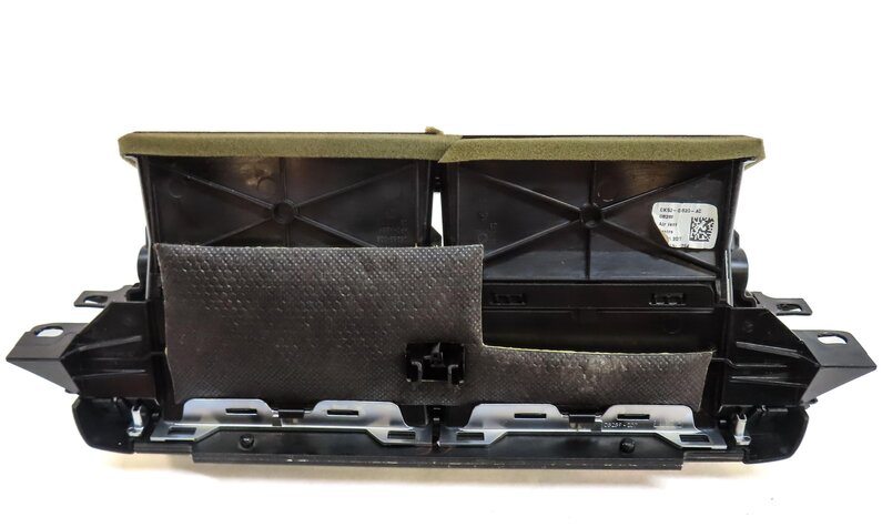 Thumbnail 5: 2013 LAND RANGE ROVER (L405) FRONT CENTER DASH HVAC A/C HEATER AIR VENT (SILVER)