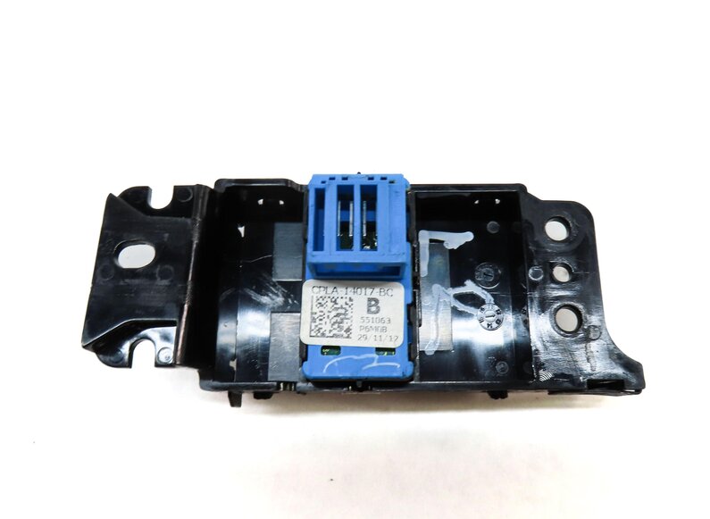 Thumbnail 5: 2013 LAND RANGE ROVER (L405) REAR LEFT DOOR LOCK UNLOCK SWITCH BUTTON PANEL
