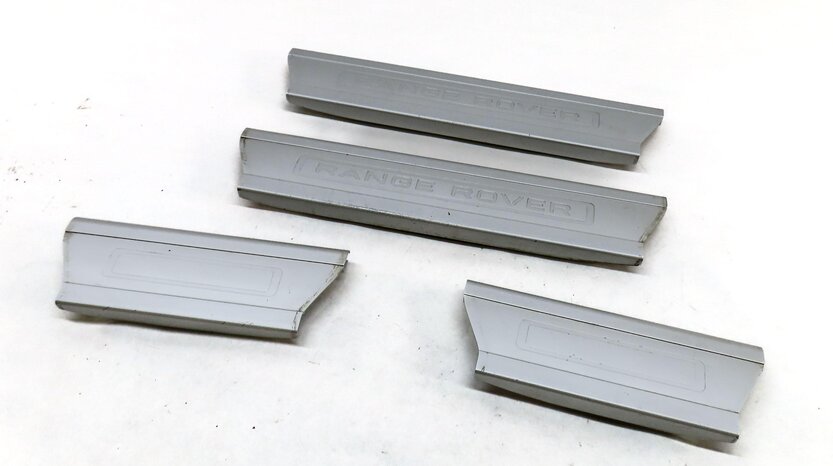 2013 LAND RANGE ROVER (L405) FRONT REAR LEFT RIGHT DOOR SILL SCUFF PLATES SET 4