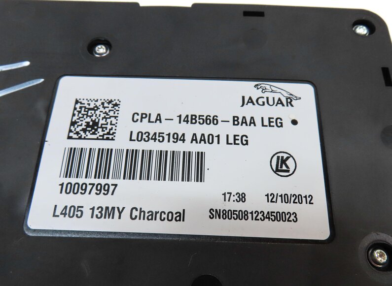 Thumbnail 7: 2013 LAND RANGE ROVER (L405) FRONT RIGHT PASSENGER SEAT ADJUST SWITCH (BLACK)