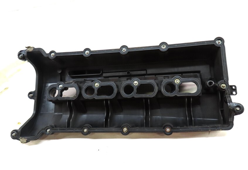 Thumbnail 6: 10-18 RANGE ROVER SPORT (L320 L322 L494 L405) 5.0L V8 - RIGHT ENGINE VALVE COVER