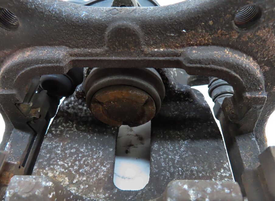 Thumbnail 7: 2013-2017 LAND RANGE ROVER (L405 L494) REAR RIGHT BRAKE CALIPER w/ ACTUATOR