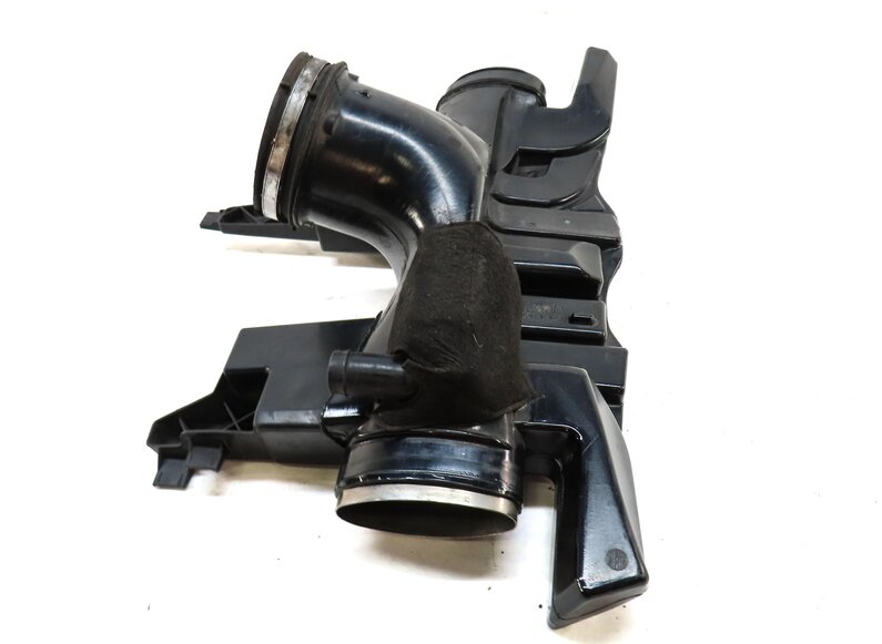 Thumbnail 4: 2013 LAND RANGE ROVER (L405) 5.0L SUPER ENGINE INTAKE RESONATOR TUBE CPLA6C700DA