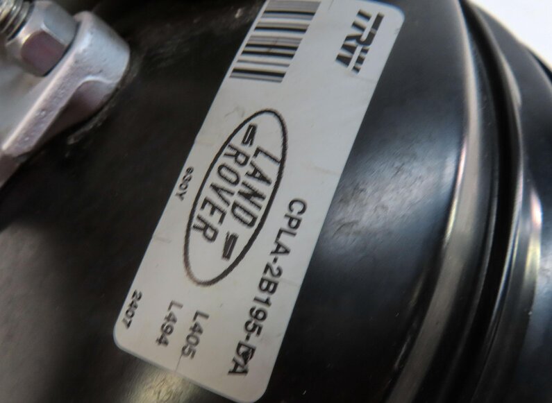Thumbnail 6: 2013 RANGE ROVER (L405) POWER BRAKE BOOSTER w/ MASTER CYLINDER