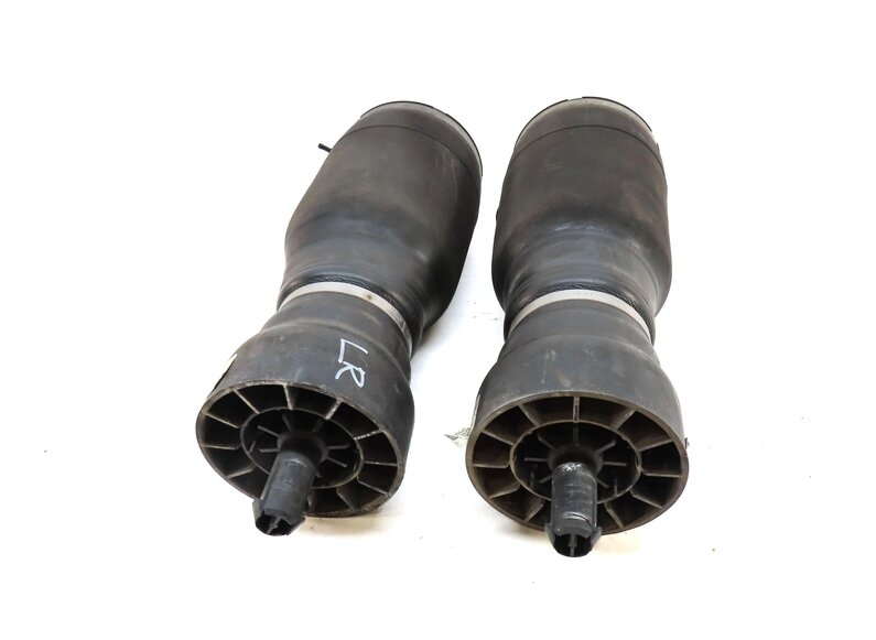 Thumbnail 2: 2013-2019 RANGE ROVER (L405) LEFT & RIGHT REAR AIR SUSPENSION AIR SPRING SET-2