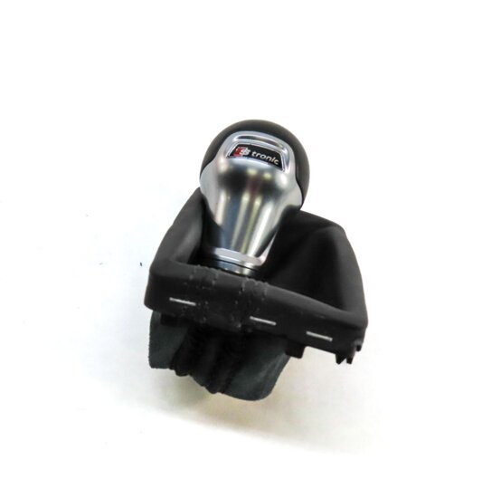 Thumbnail 1: 2016 AUDI A3 (8V) GEAR SHIFTER SHIF KNOB & BOOT ASSEMBLY (BLACK & SILVER)