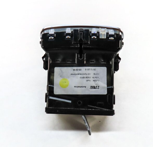 Thumbnail 4: 2016 AUDI A3 (8V) REAR CENTER CONSOLE HVAC A/C HEATER AIR VENT (BLACK) 8V0819203