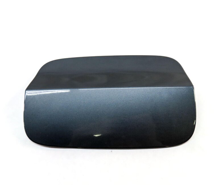 Thumbnail 2: 2016-2018 AUDI A3 (8V) FUEL TANK DOOR LID (MONSOON GRAY METALLIC 0C)