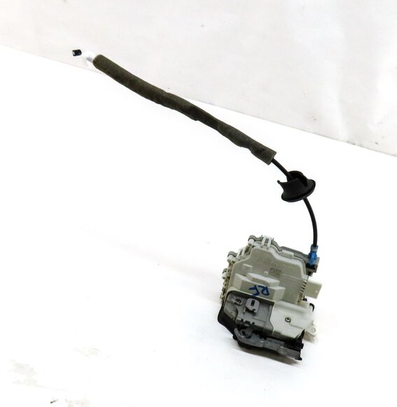 15-21 AUDI A3 S3 A4 Q5 TT (8V B9 MK3 FY) RIGHT FRONT PASSENGER DOOR LOCK LATCH
