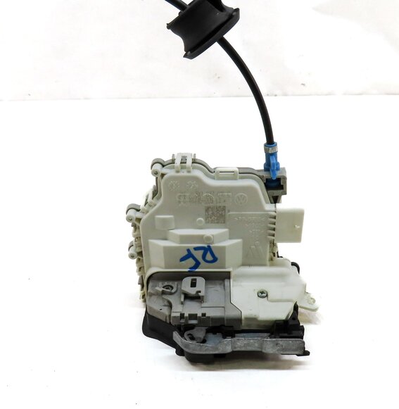Thumbnail 4: 15-21 AUDI A3 S3 A4 Q5 TT (8V B9 MK3 FY) RIGHT FRONT PASSENGER DOOR LOCK LATCH