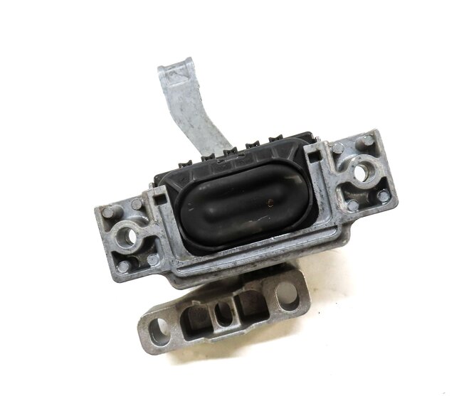 Thumbnail 3: 2016 AUDI A3 (8V) 1.8L TURBO CNSB RIGHT ENGINE MOTOR MOUNT 5Q0199262BK
