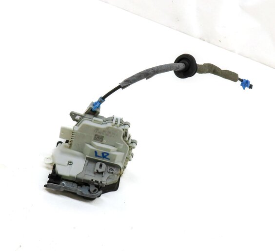 10-20 VW PORSCHE AUDI A3 A4 A8 S3 S4 Q5 MACAN PANAMERA - LEFT REAR DOOR LATCH