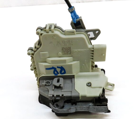Thumbnail 4: 10-18 AUDI A3 A4 A8 Q3 Q5 S3 S4 SQ5 S8 (B8 D4 4H 8K 8R 8V) RIGHT REAR DOOR LATCH